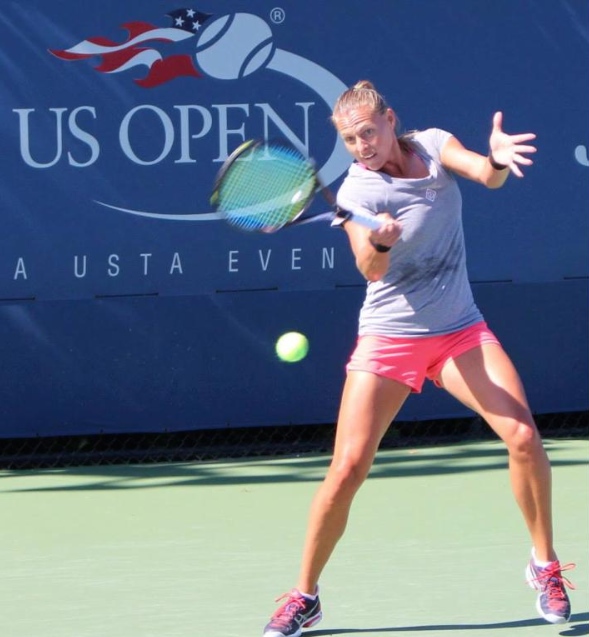 Liga Dekmeijere practicing at US Open. 2014.